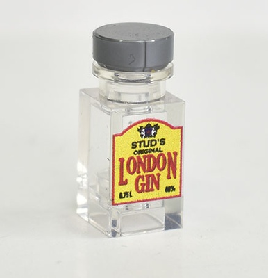 Bottle with print "London Gin"