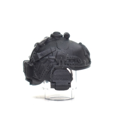 Helmet with headphones, black V2