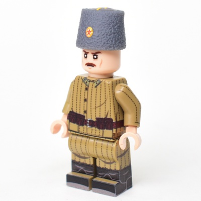 Papakha Fur Hat for Red Army Colonel with Cockade 1956 for lego minifigures