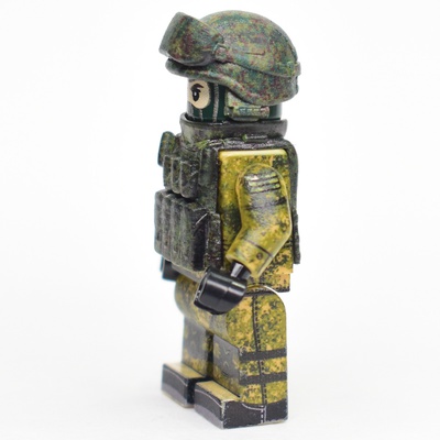 Russian soldier in 6Sh122 camouflage suit, with helmet and vest. (not LEGO)