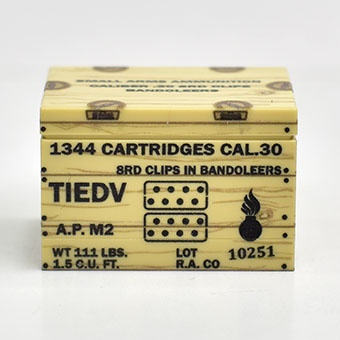 US Ammo crate cal.30 M2 clips in bandoleers