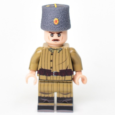 Papakha Fur Hat for Red Army Colonel with Cockade 1956 for lego minifigures