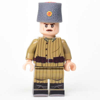 Papakha Fur Hat for Red Army General with Cockade 1940 for lego minifigures