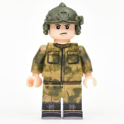 Russian soldier in Moss camouflage. (not LEGO)