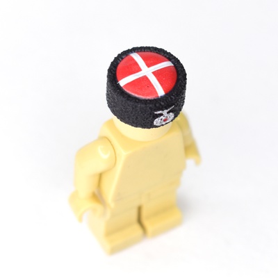 Papakha Kubanka Fur Hat red top with wehrmacht insignia for lego minifigures