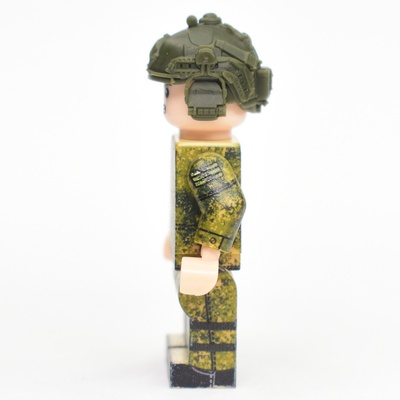 Russian soldier in 6Sh122 camouflage suit. (not LEGO)