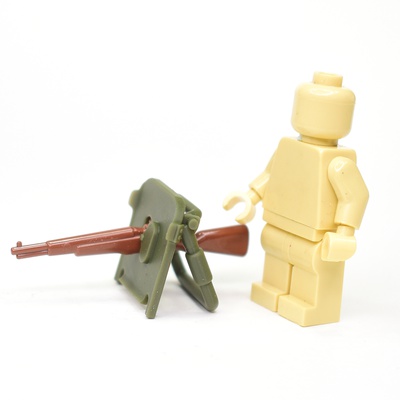 Russian field shield v 1915. For LEGO figures