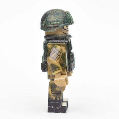 Russian Soldier in Moss camo with Ratnik helmet and vest (not LEGO)